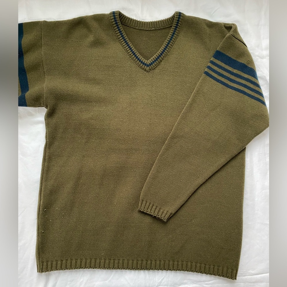 Vintage v-neck sweater knit green boys size 16